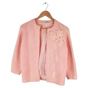 Vintage 70s Pink Wool Cardigan 3D Floral Knit Embroidered Cottagecore